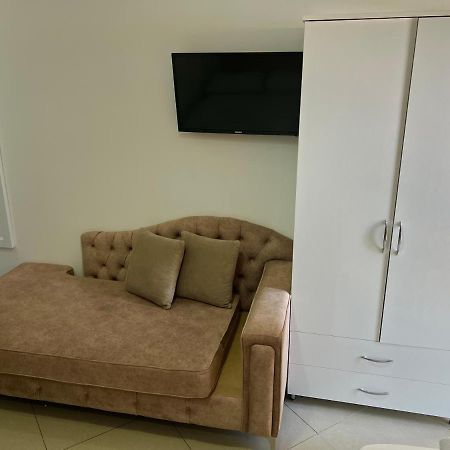 Seaside Rooms & Apartments ساراندا المظهر الخارجي الصورة